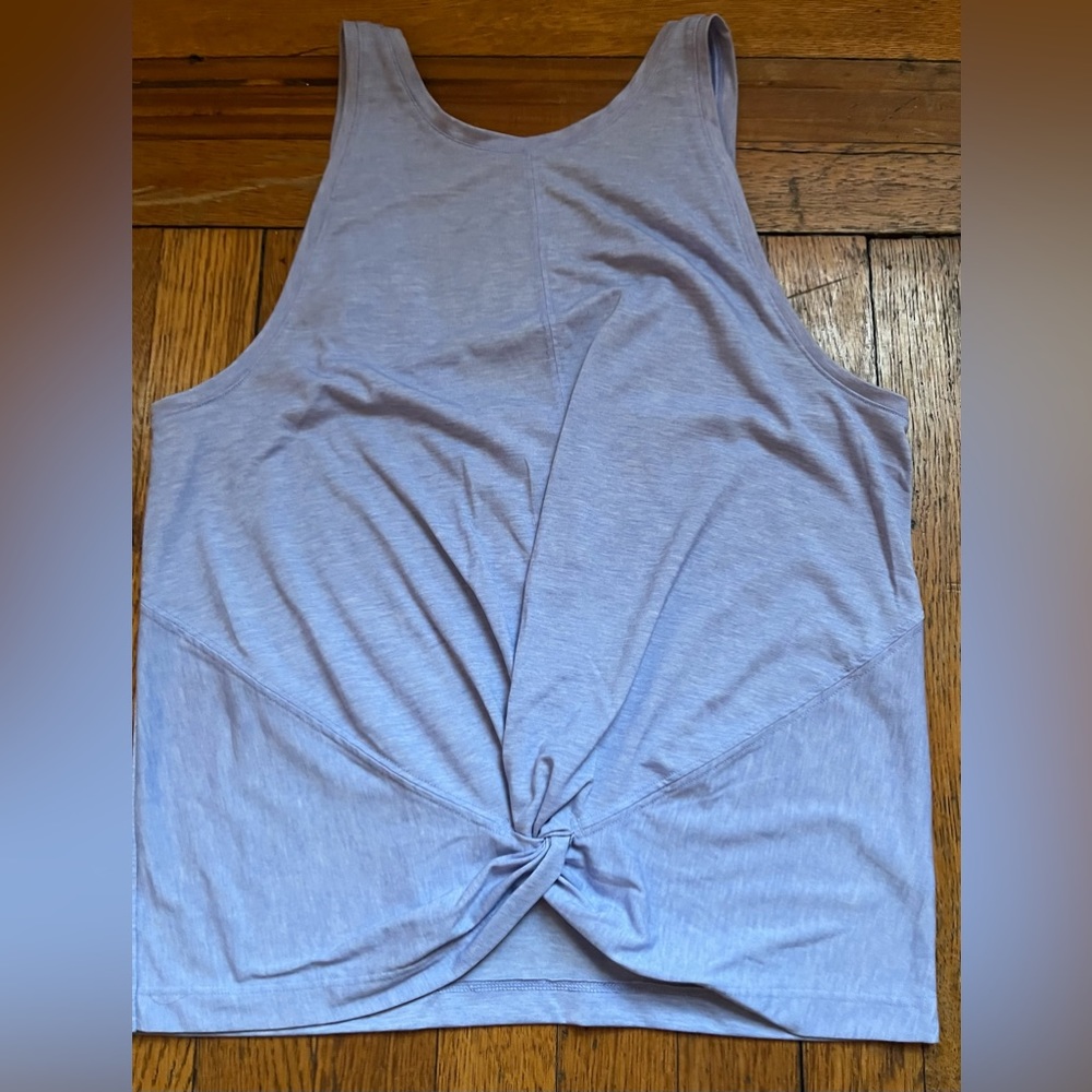Athleta Size 8 Lt. Blue Front Twist Tank Top